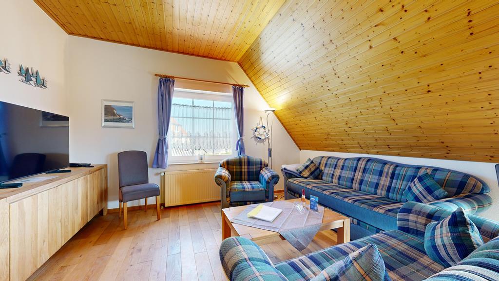 TV-Flachbildschirm und WLAN in der Wohnung